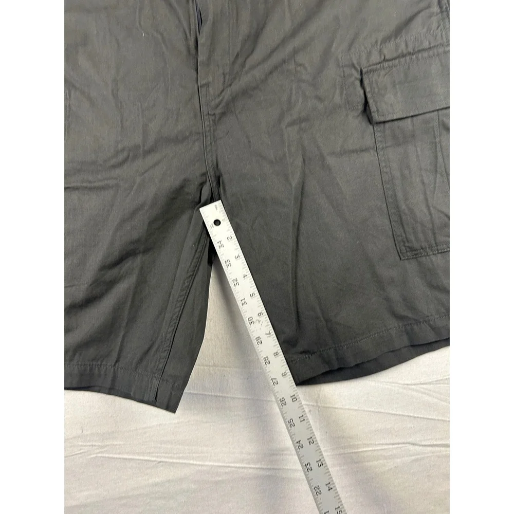 Levis Carrier Cargo Shorts Mens 42 Charcoal Grey Ripstop 232510060 NWT